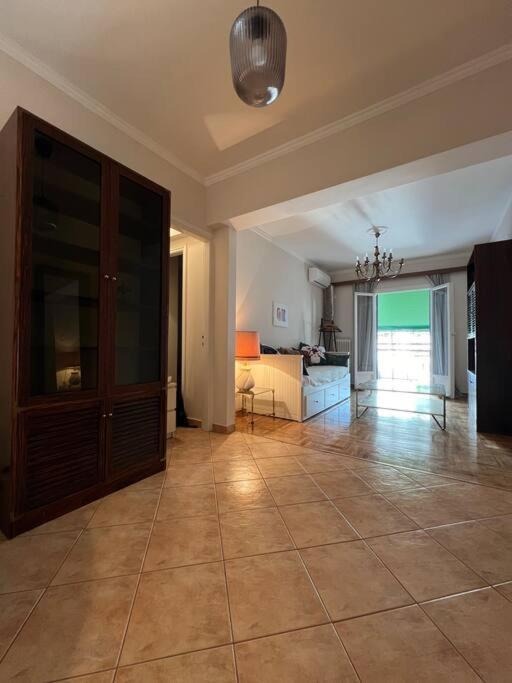 4Th Floor Cosy Apartment In Metaxourgeio アテネ エクステリア 写真